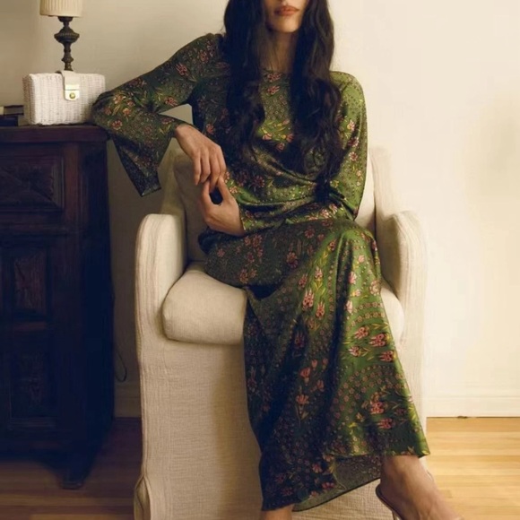 Veronica Beard Gemma Silk-Blend Satin Maxi Dress $698 NEW with tag - Picture 3 of 13